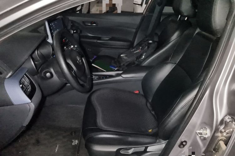Used Toyota IZOA 2021 2.0L Enjoy Edition Left Front Seat
