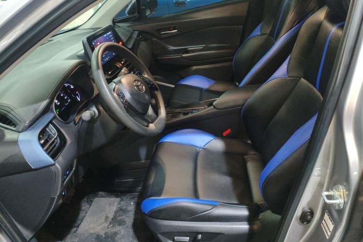 Used Toyota IZOA 2021 Dual-Motor 2.0L Yixiang Edition Left Front Seat