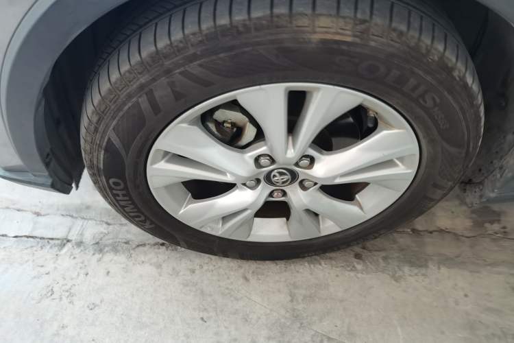 Used Toyota IZOA 2021 2.0L Enjoy Edition Left Front Wheel Hub