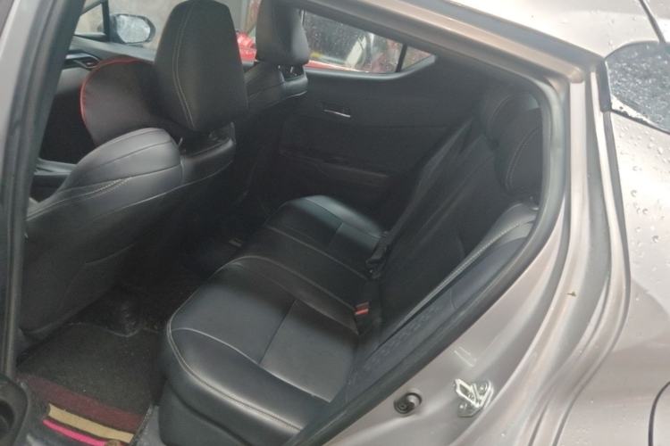 Used Toyota IZOA 2021 2.0L Yixing Version Left Rear Seat