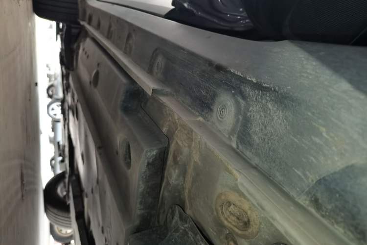 Used Toyota IZOA 2021 2.0L Enjoy Edition Left Side Sill