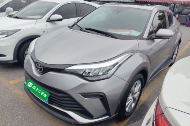 Używany Toyota IZOA 2021 2.0L Enjoy Edition