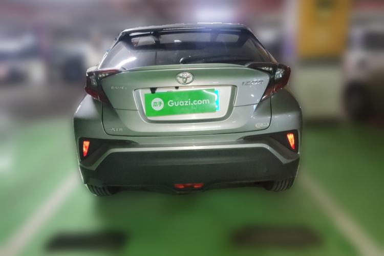 Used Toyota IZOA 2021 2.0L Yichi Version Rear
