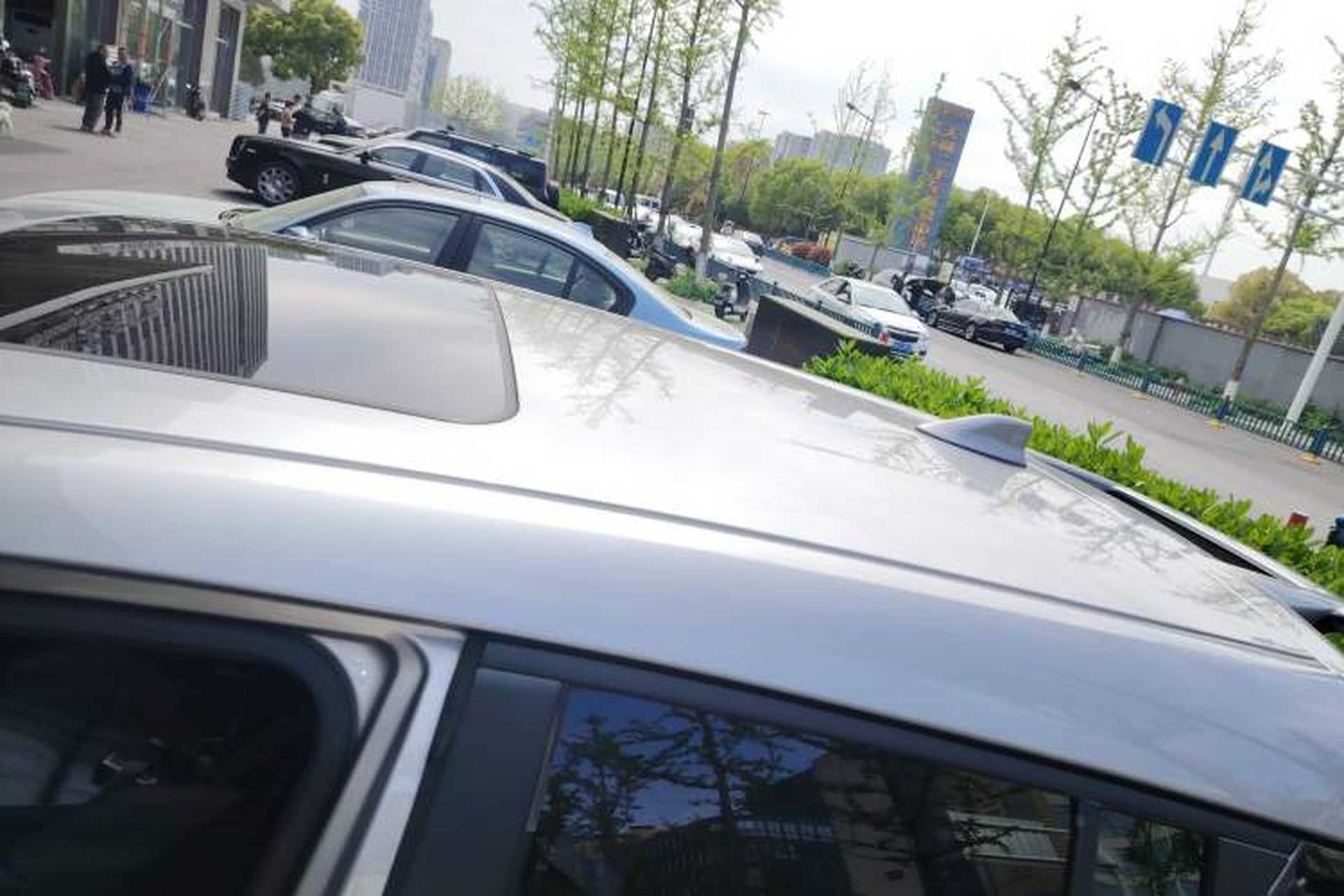 Used Toyota IZOA 2021 2.0L Yixing Version Roof