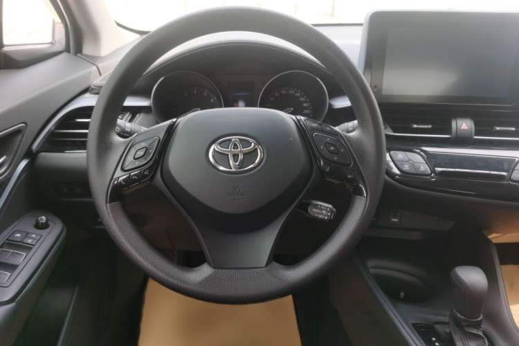 Used Toyota IZOA 2021 2.0L Enjoy Edition Steering Wheel