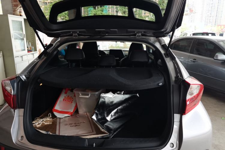 Used Toyota IZOA 2021 2.0L Enjoy Edition Trunk