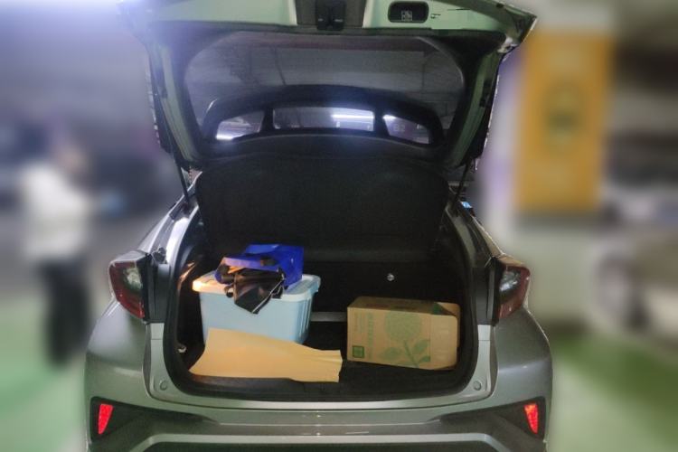 Used Toyota IZOA 2021 2.0L Yichi Version Trunk