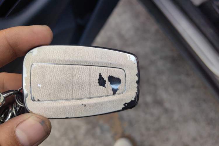 Used Toyota IZOA 2021 2.0L Yichi Version Vehicle Key