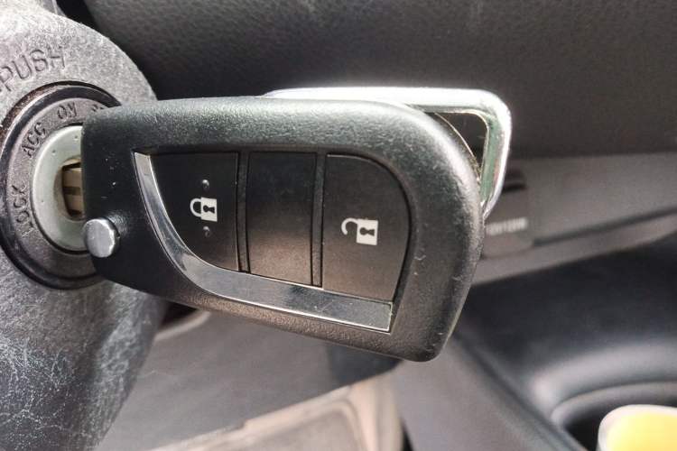 Used Toyota IZOA 2021 2.0L Yidong Edition Vehicle Key