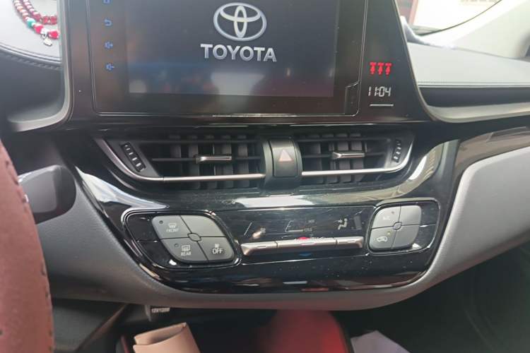 Used Toyota IZOA 2021 2.0L Enjoy Edition Audio And AC Panel