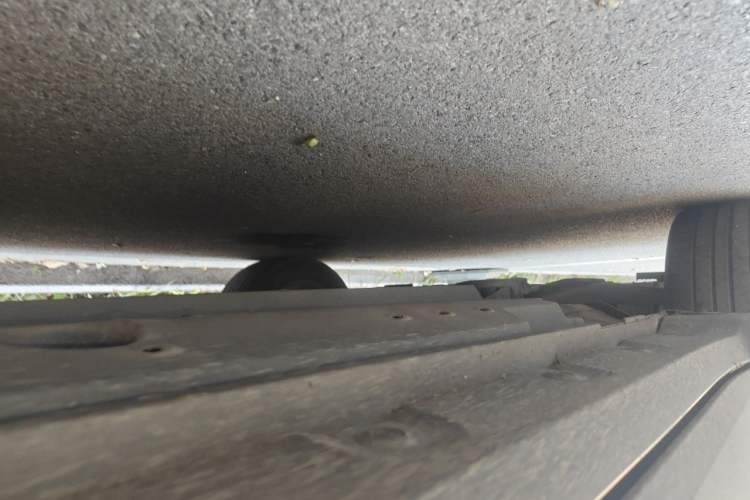 Used Toyota IZOA 2021 2.0L Yichi SPORT Chassis Front Left