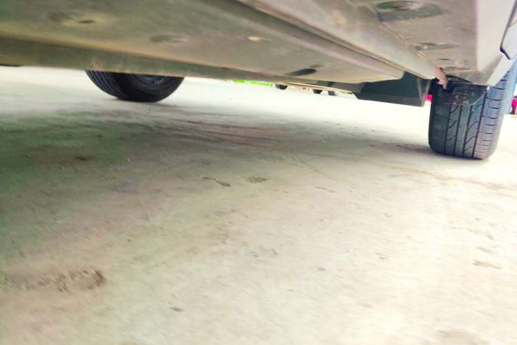 Used Toyota IZOA 2021 Dual-Motor 2.0L Yichi Edition Chassis Front Left