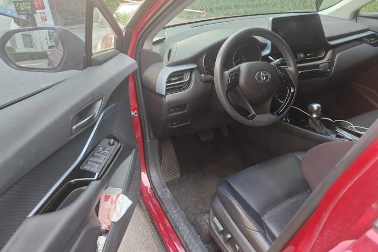 Used Toyota IZOA 2021 2.0L Yichi SPORT Driver Seat