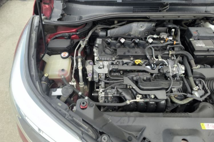 Used Toyota IZOA 2021 2.0L Enjoy Edition Engine Bay Right