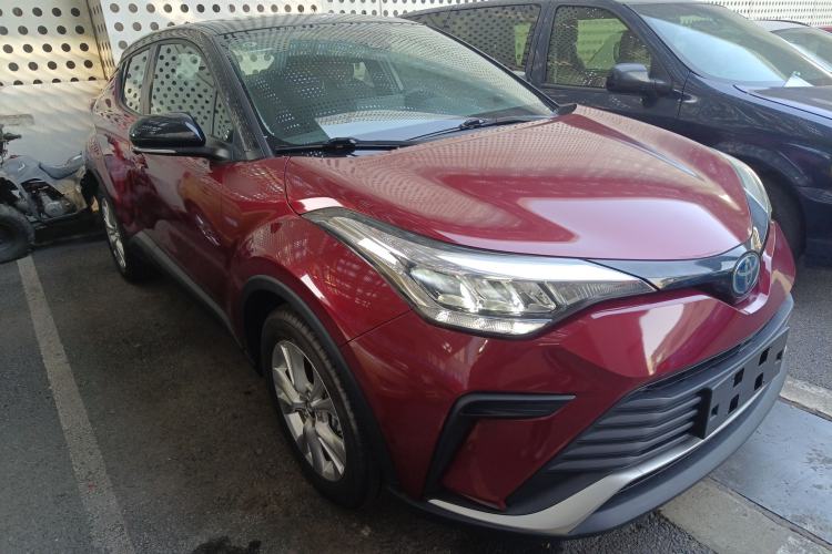 Used Toyota IZOA 2021 Dual-Motor 2.0L Yixiang Edition Front Right 45 Deg