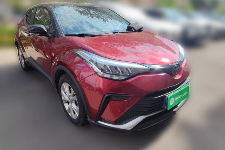 Used Toyota IZOA 2021 2.0L Enjoy Edition Front Right 45 Deg