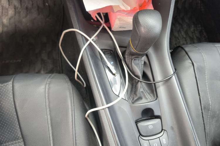 Used Toyota IZOA 2021 2.0L Enjoy Edition Gear Lever