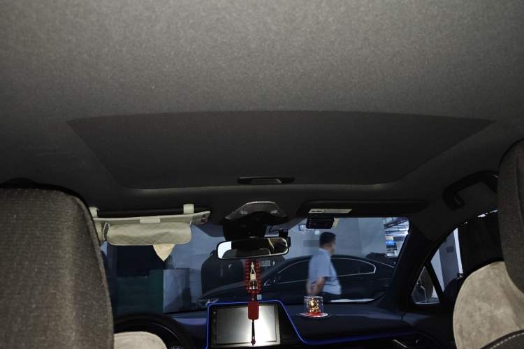 Used Toyota IZOA 2021 2.0L Yixing Version Headliner