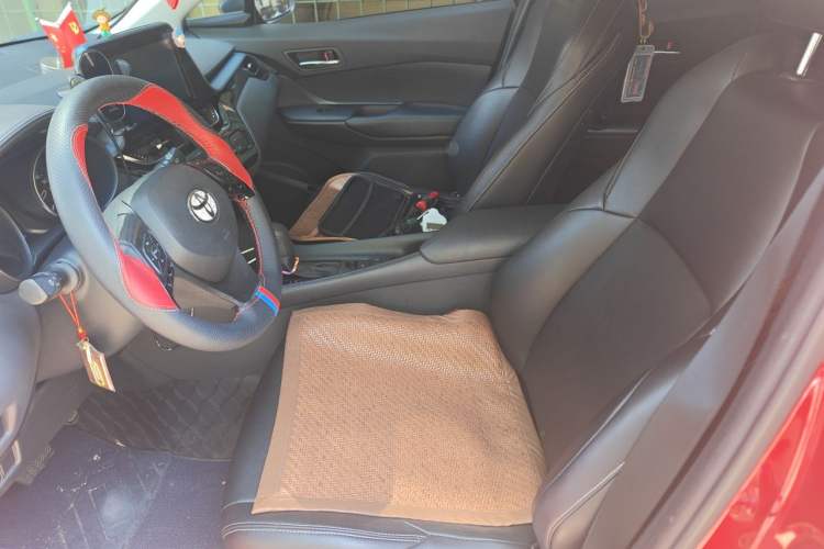 Used Toyota IZOA 2021 2.0L Yixing Version Left Front Seat