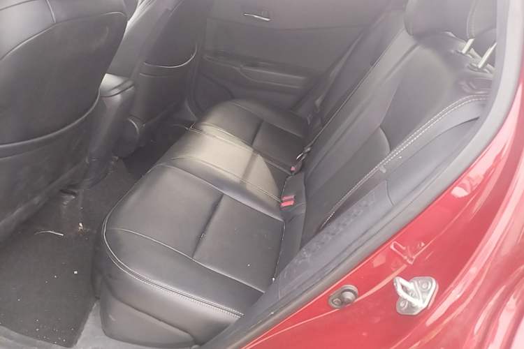 Used Toyota IZOA 2021 2.0L Enjoy Edition Left Rear Seat