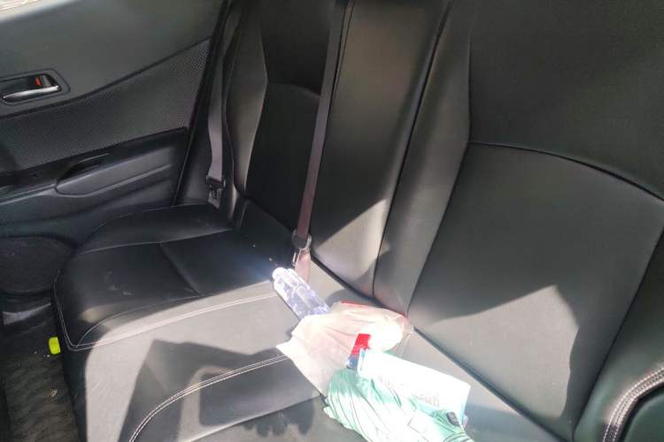 Used Toyota IZOA 2021 2.0L Enjoy Edition Left Rear Seat