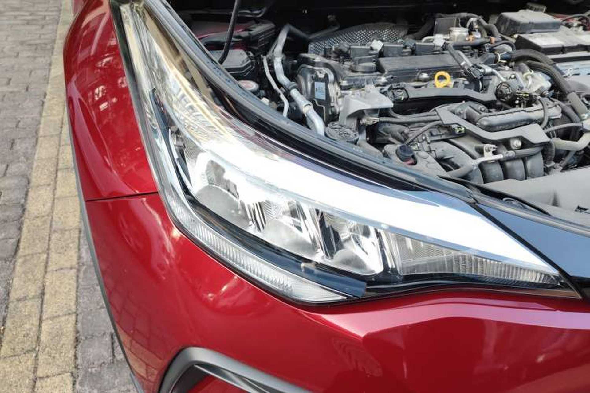 Used Toyota IZOA 2021 2.0L Enjoy Edition Right Front Headlight