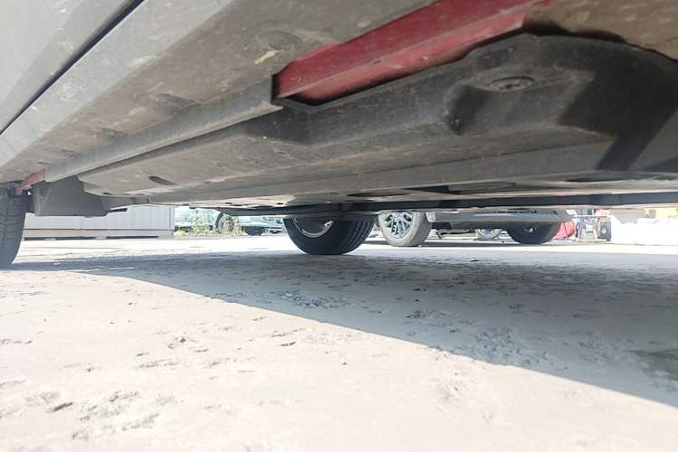 Used Toyota IZOA 2021 2.0L Enjoy Edition Right Side Sill