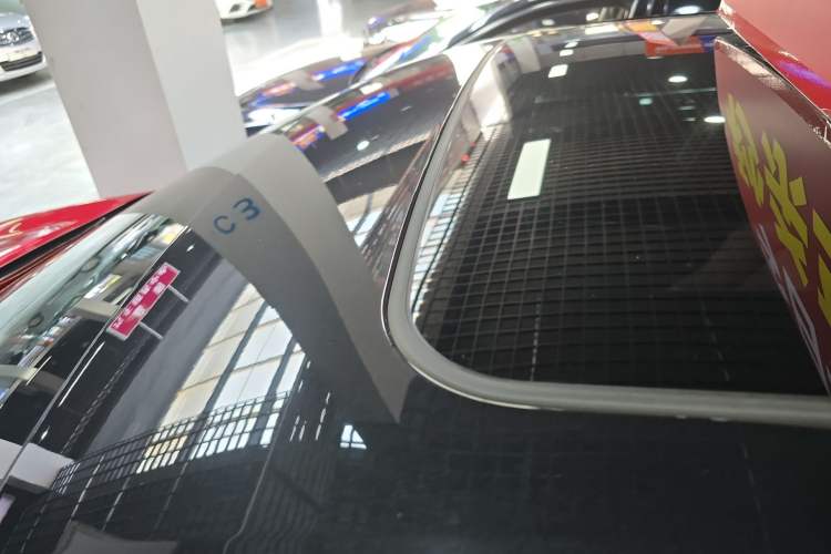 Used Toyota IZOA 2021 2.0L Enjoy Edition Roof