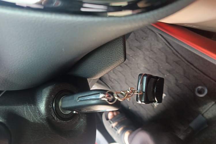 Used Toyota IZOA 2021 2.0L Enjoy Edition Vehicle Key