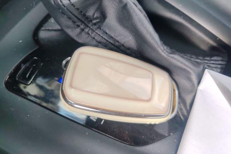 Used Toyota IZOA 2021 2.0L Enjoy Edition Vehicle Key