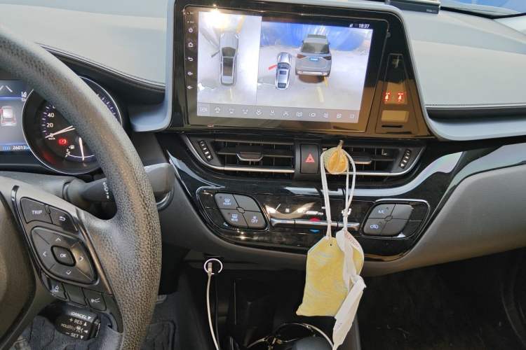 Used Toyota IZOA 2021 2.0L Enjoy Edition Audio And AC Panel