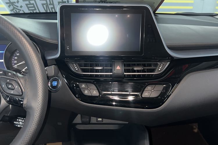 Used Toyota IZOA 2021 2.0L Enjoy Edition Audio And AC Panel