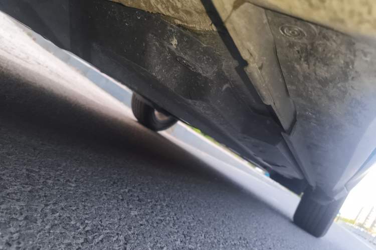 Used Toyota IZOA 2021 2.0L Yichi SPORT Chassis Front Left
