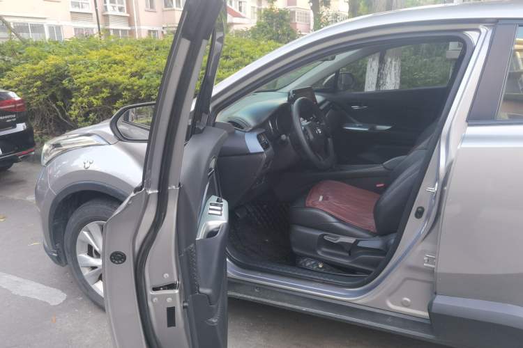 Used Toyota IZOA 2021 2.0L Enjoy Edition Driver Seat