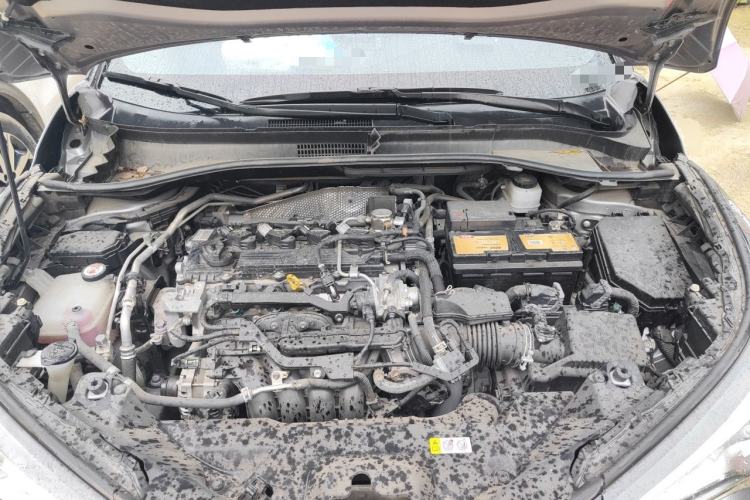 Used Toyota IZOA 2021 2.0L Enjoy Edition Engine Bay