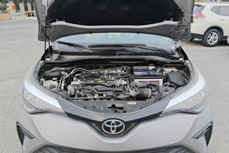 Used Toyota IZOA 2021 2.0L Enjoy Edition Engine Bay