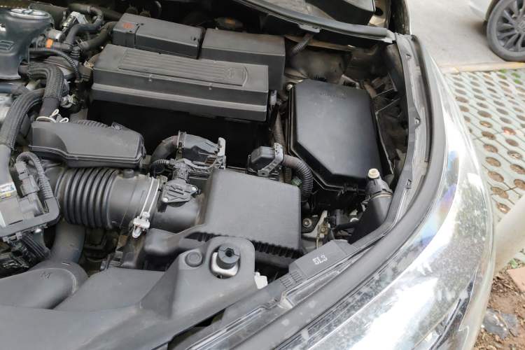 Used Toyota IZOA 2021 2.0L Enjoy Edition Engine Bay Left