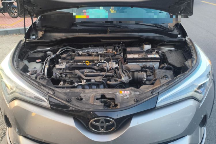Used Toyota IZOA 2021 2.0L Yichi SPORT Engine Bay