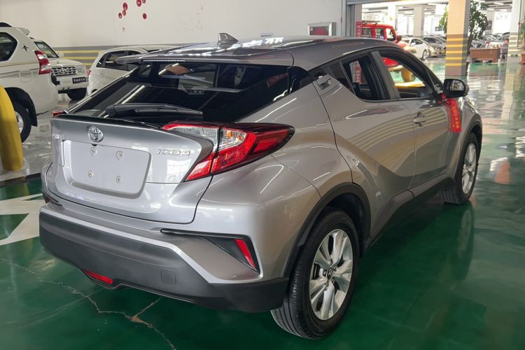 Used Toyota IZOA 2021 2.0L Enjoy Edition Exterior 3