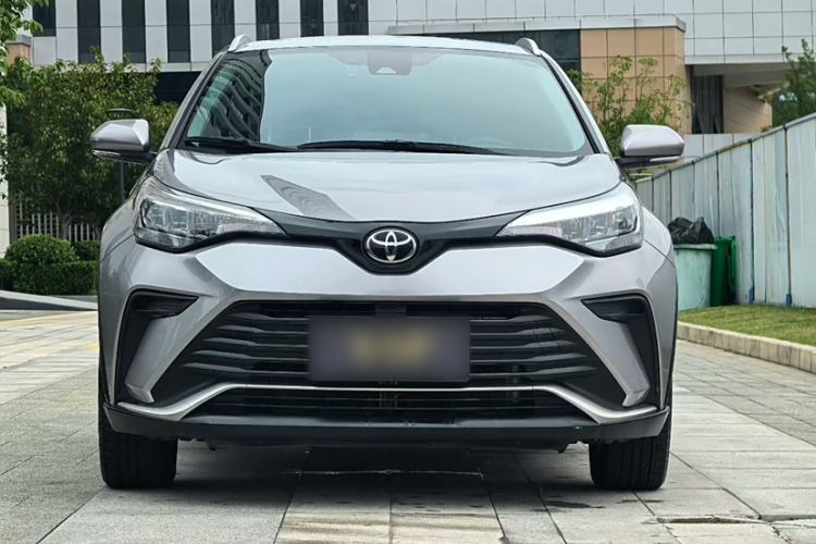 Used Toyota IZOA 2021 2.0L Enjoy Edition Exterior 3