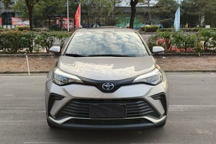 Used Toyota IZOA 2021 Dual-Motor 2.0L Yi Xing Edition Exterior 4