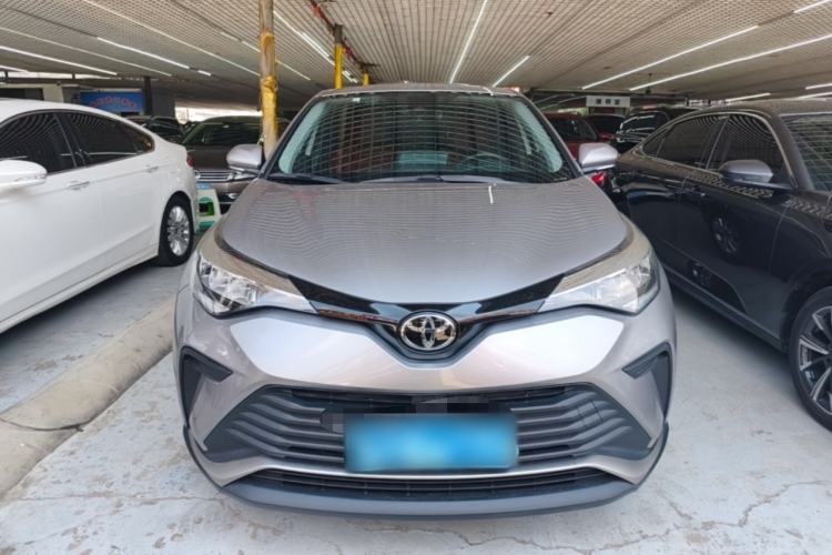 Used Toyota IZOA 2021 2.0L Enjoy Edition Front