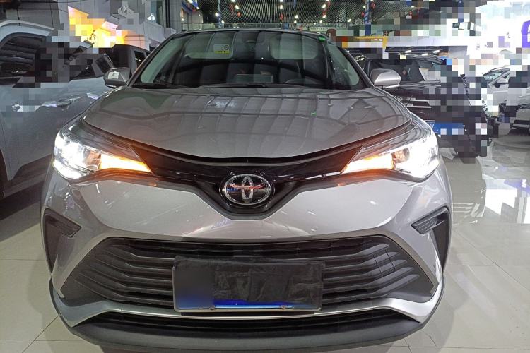 Used Toyota IZOA 2021 2.0L Enjoy Edition Front