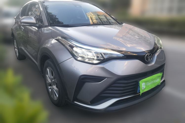 Used Toyota IZOA 2021 2.0L Enjoy Edition Front Right 45 Deg