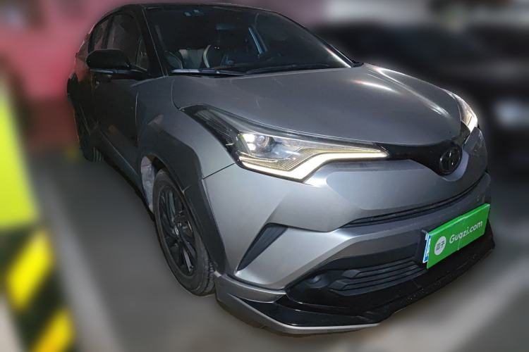 Used Toyota IZOA 2021 2.0L Yichi SPORT Front Right 45 Deg