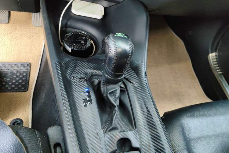 Used Toyota IZOA 2021 2.0L Enjoy Edition Gear Lever