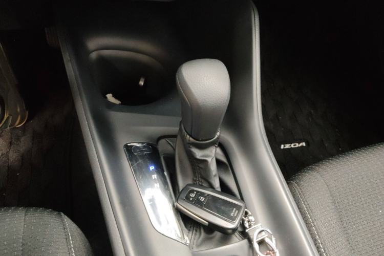 Used Toyota IZOA 2021 2.0L Enjoy Edition Gear Lever