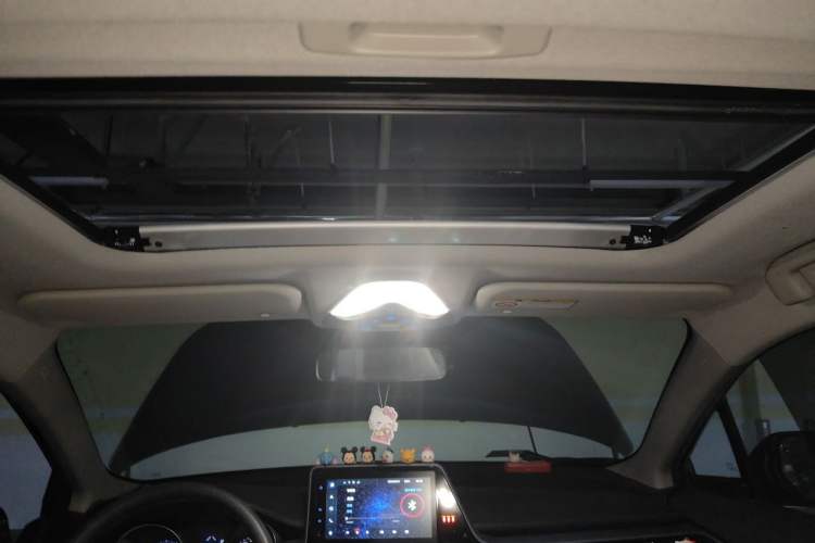 Used Toyota IZOA 2021 2.0L Enjoy Edition Headliner