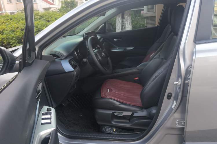 Used Toyota IZOA 2021 2.0L Enjoy Edition Left Front Seat