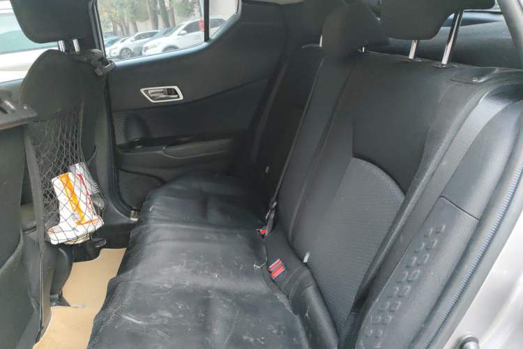 Used Toyota IZOA 2021 2.0L Enjoy Edition Left Rear Seat